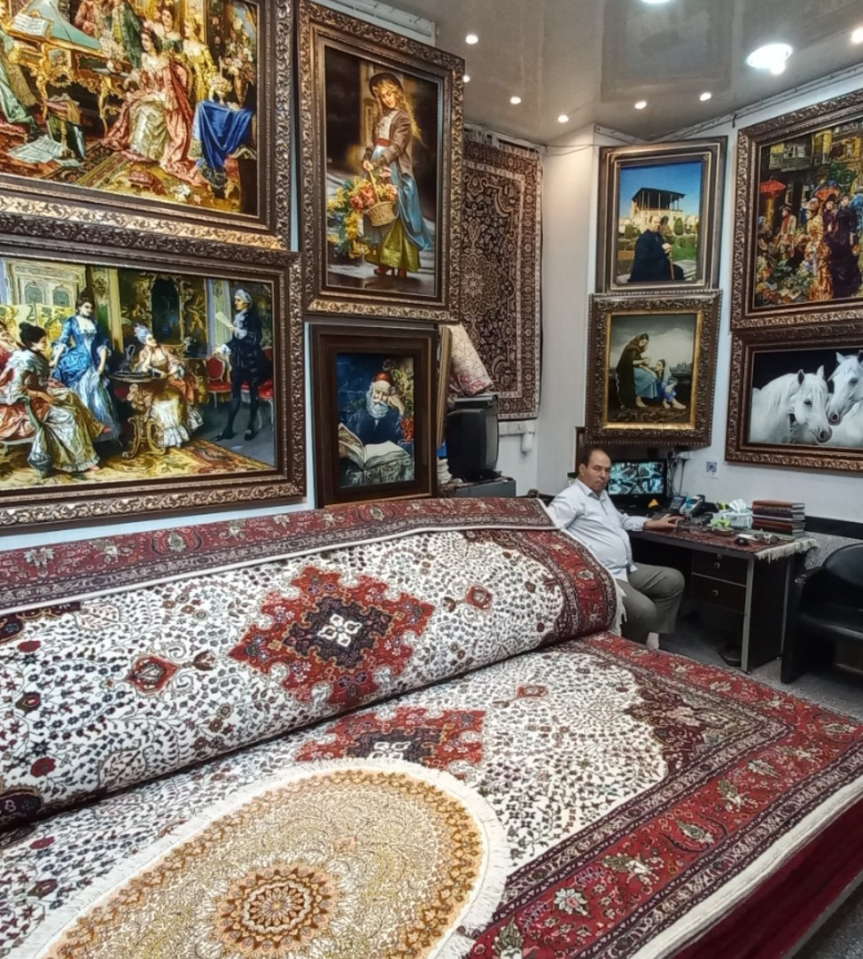 گالری فرش منیری شریف در مراغه